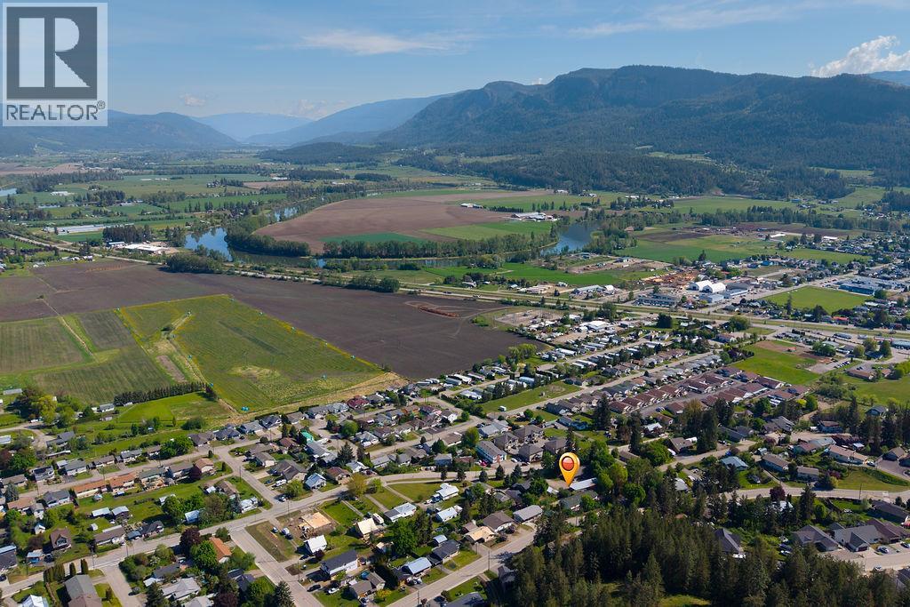 4 167 Cliffview Drive, Enderby