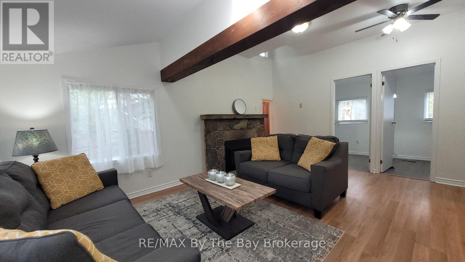 1120 KING EDWARD AVENUE - 19