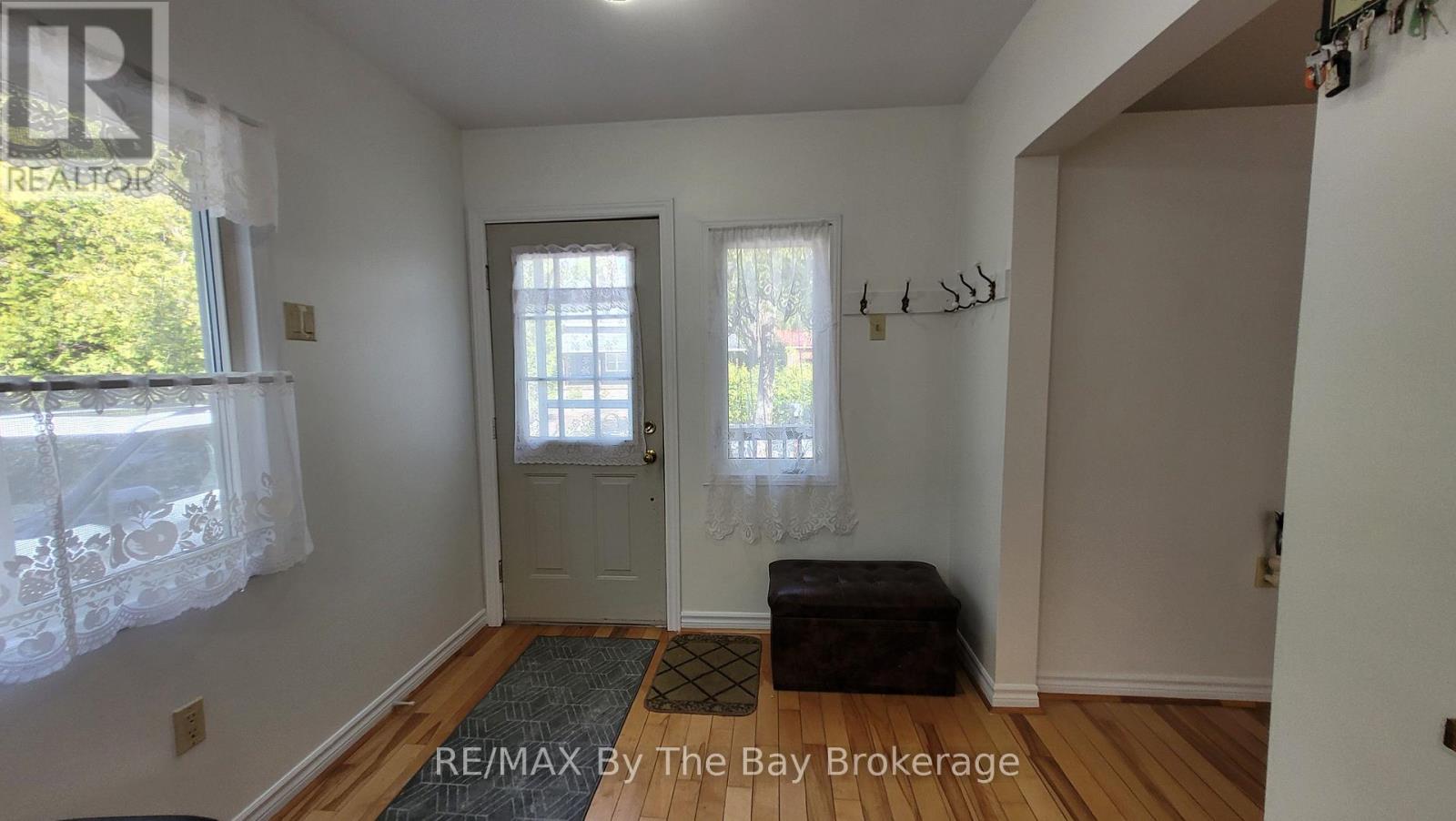 1120 KING EDWARD AVENUE - Image 3