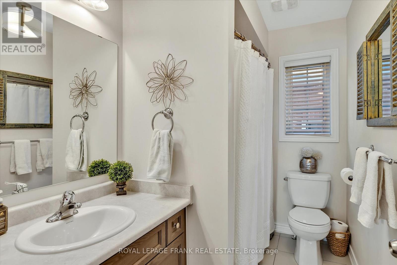 2 RICHARD EASON COURT - 26