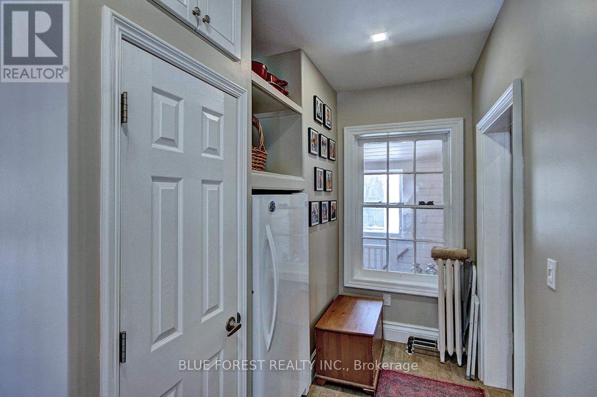 274 HURON STREET - 22