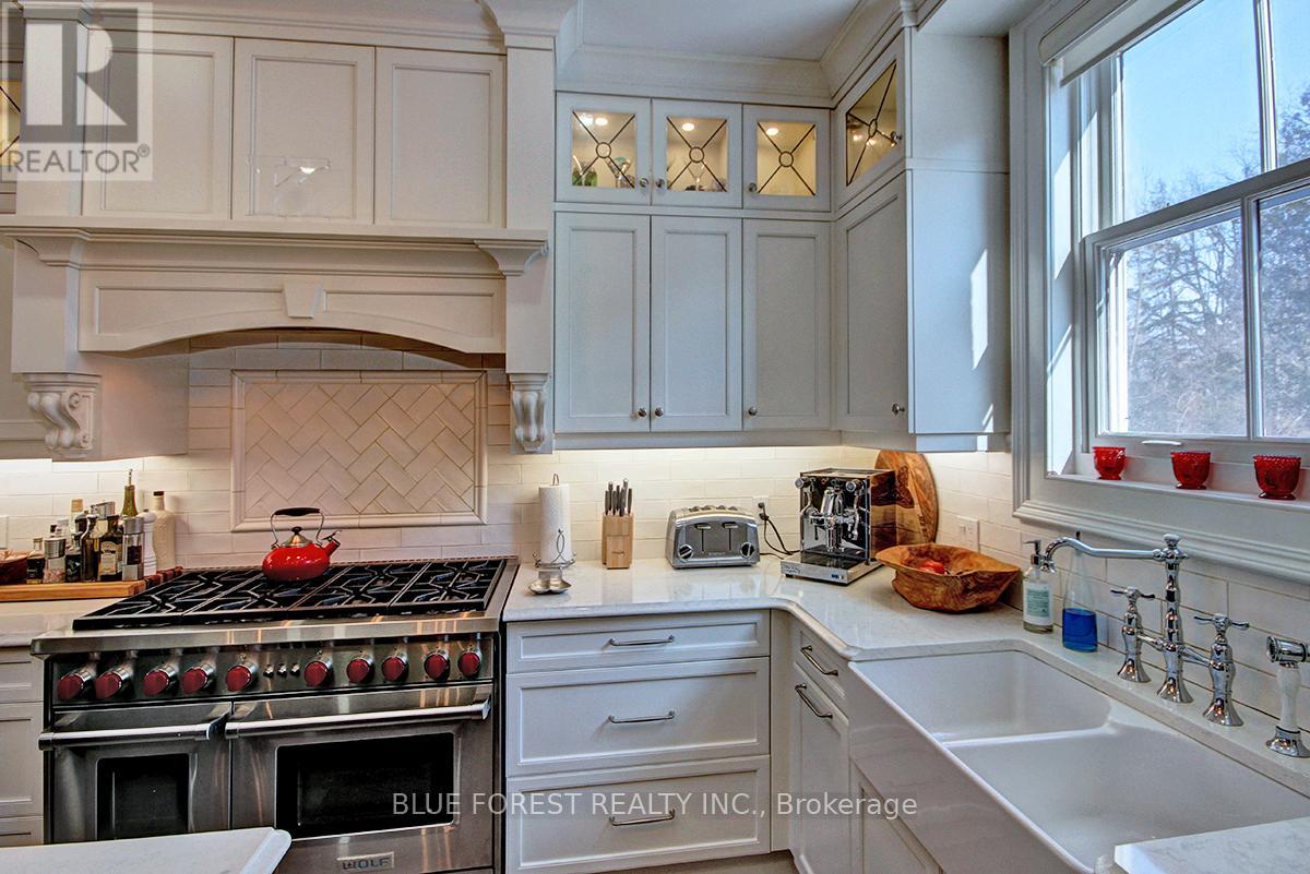 274 HURON STREET - 20