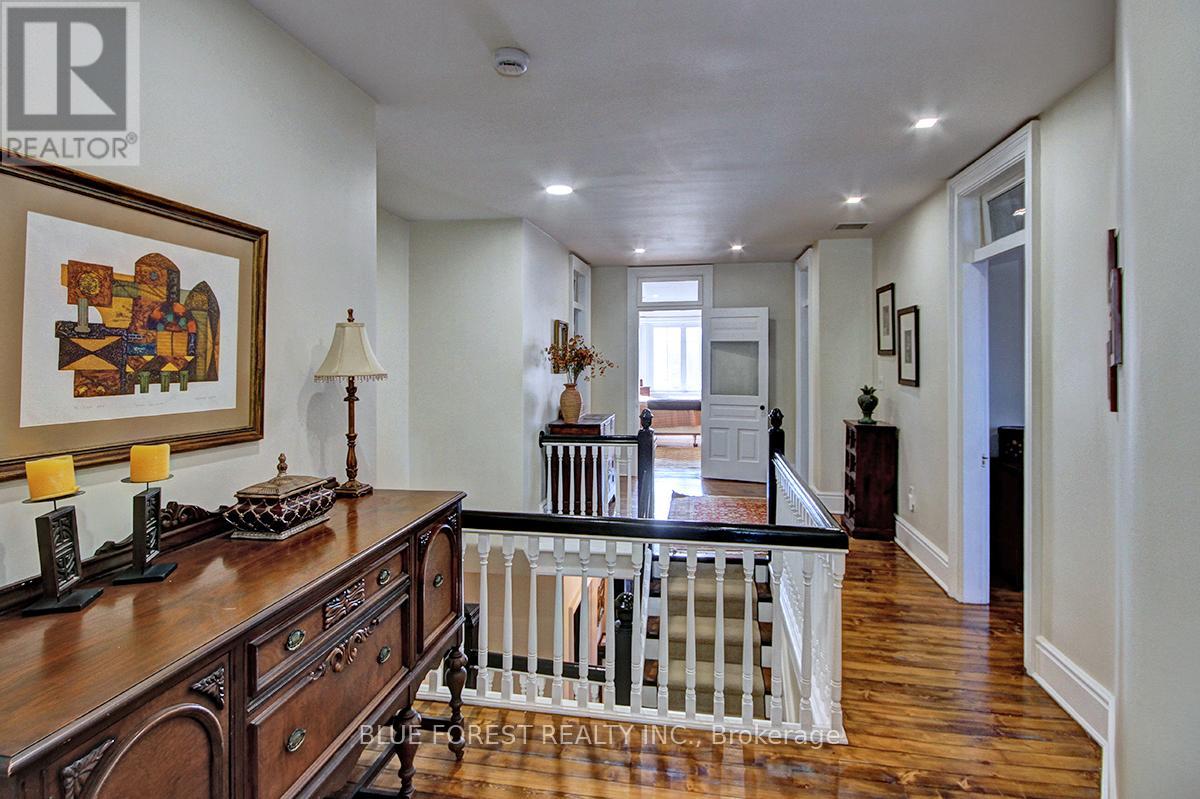 274 HURON STREET - 28