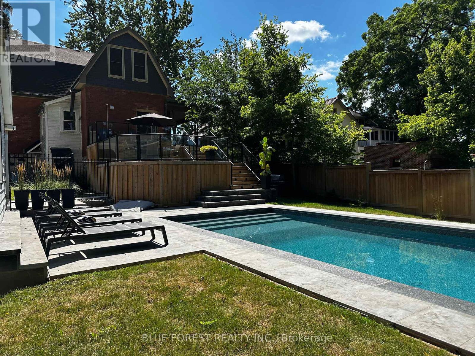 274 HURON STREET - 47