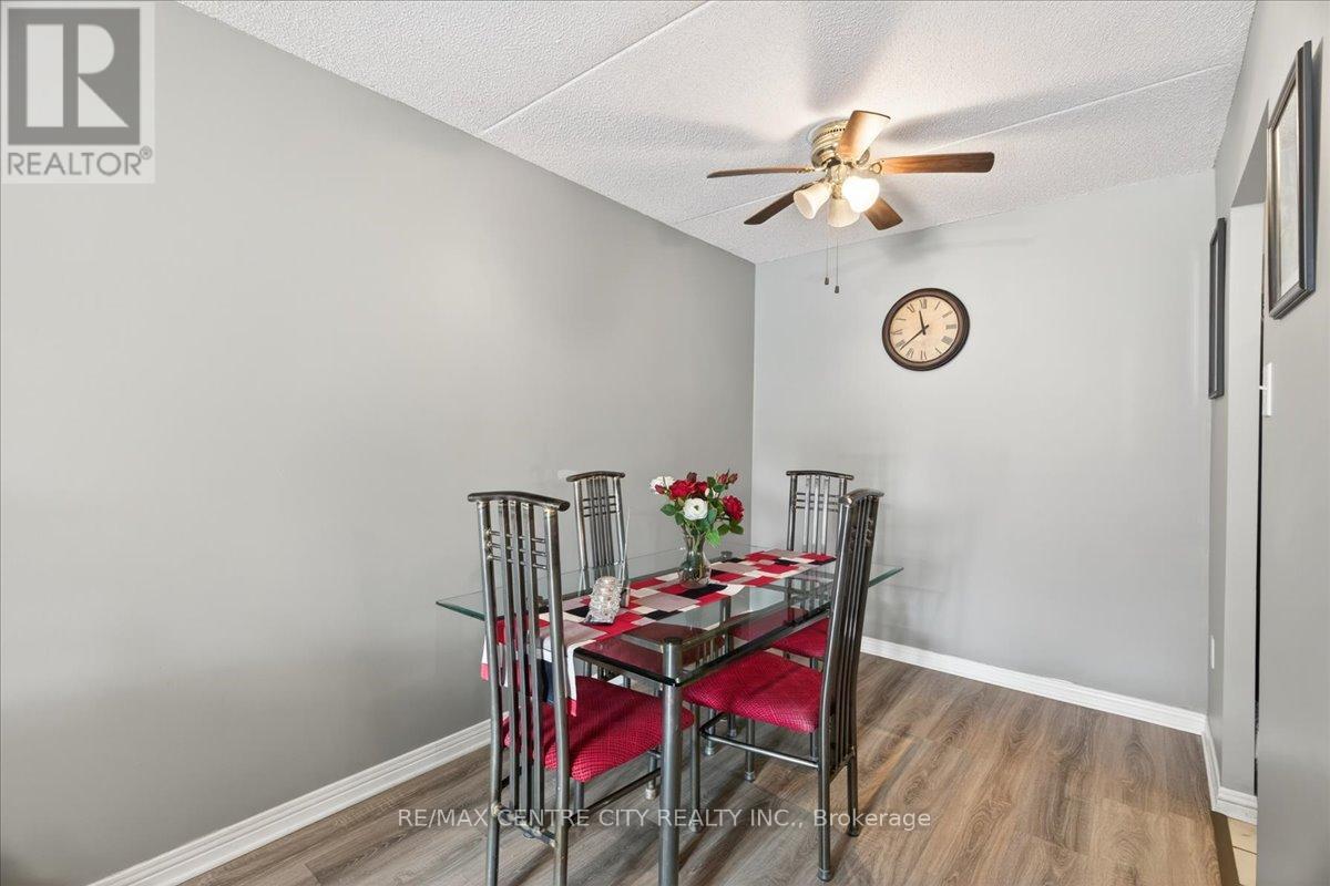 #102 31 VICTORIA STREET S - 13