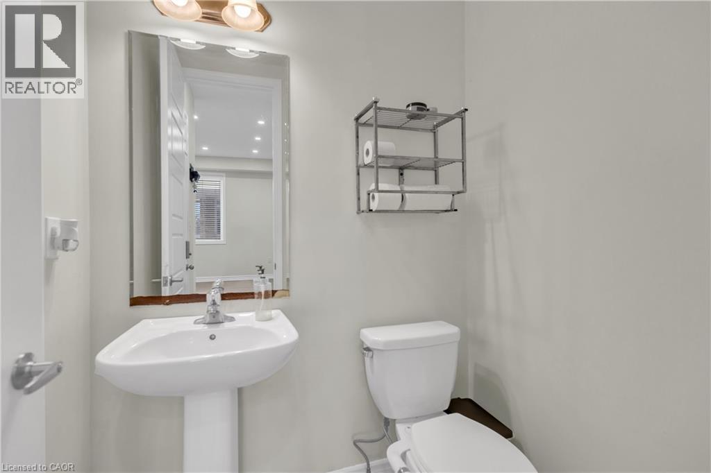661 DOON SOUTH Drive, Kitchener, Ontario, N2P0H5 — Photo 29