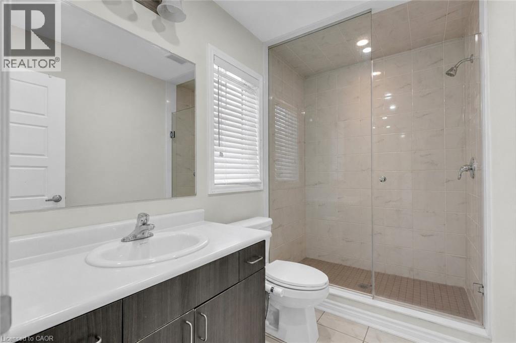 661 DOON SOUTH Drive, Kitchener, Ontario, N2P0H5 — Photo 36