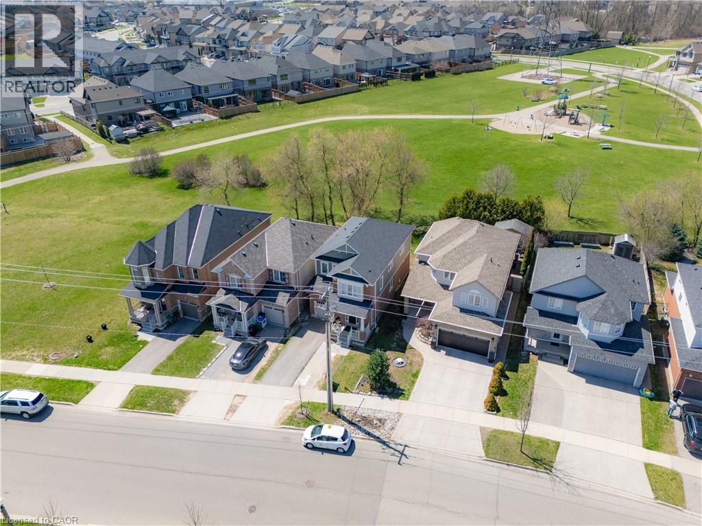 661 DOON SOUTH Drive, Kitchener, Ontario, N2P0H5 — Photo 13