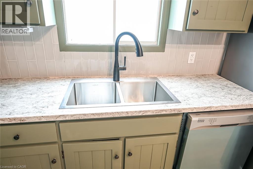 43 MAHONY Avenue Unit# 1, Hamilton, Ontario, L8H3C3 — Photo 3