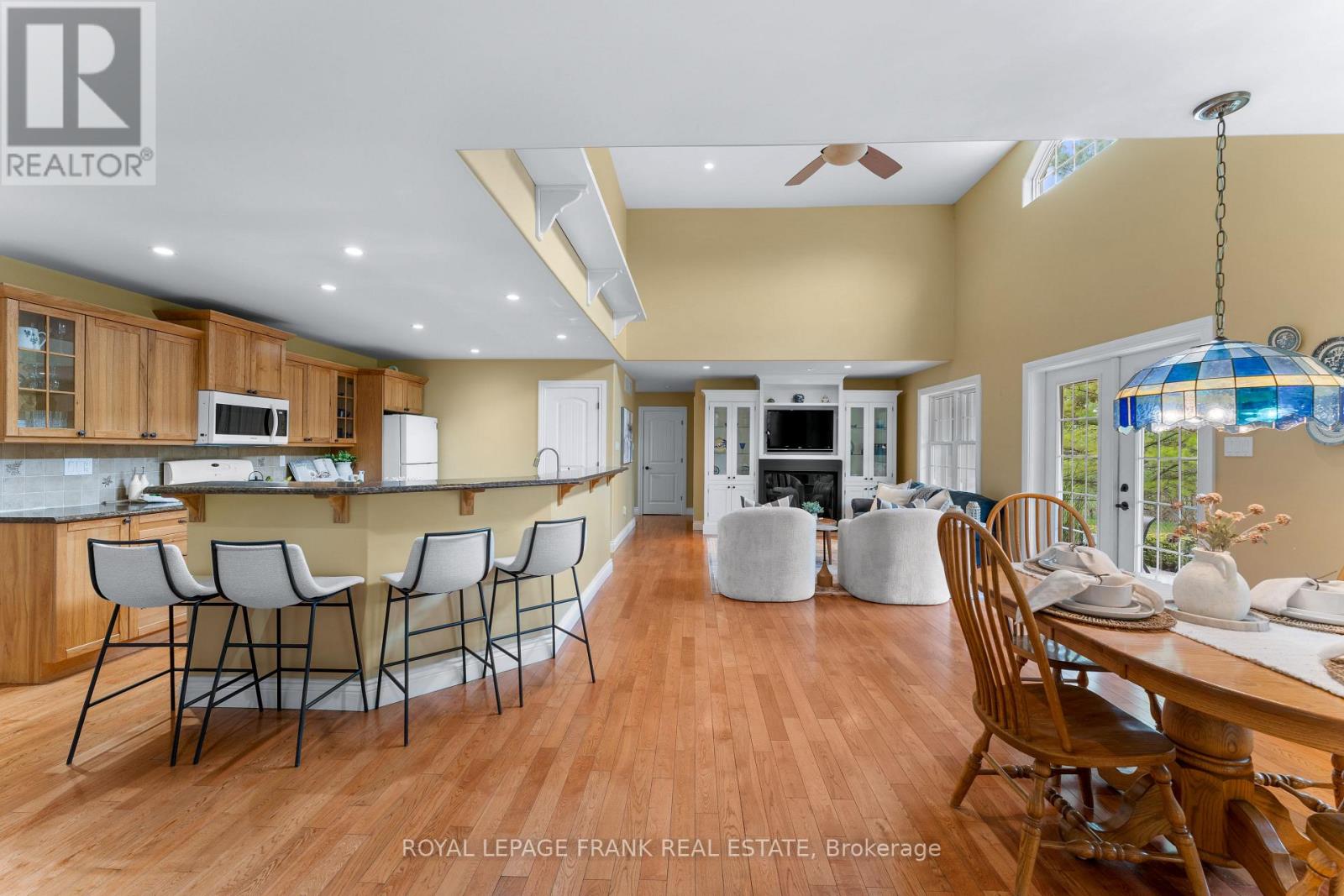 382 LAKEHURST CIRCLE ROAD - 11