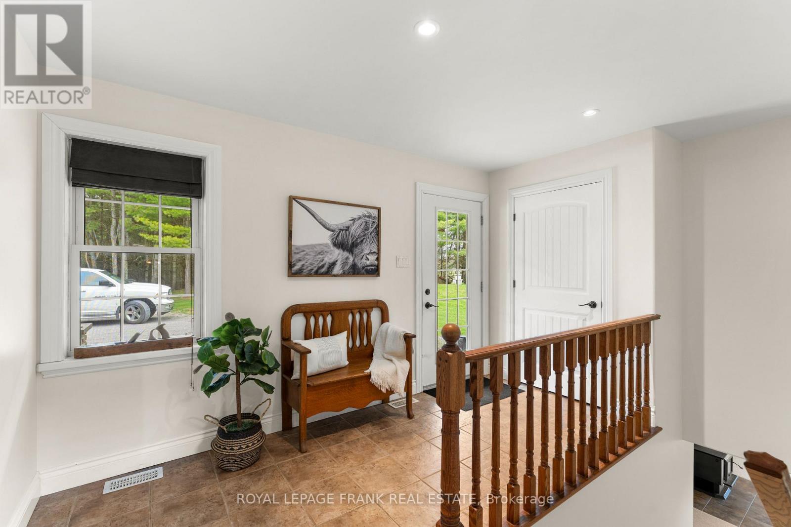 382 LAKEHURST CIRCLE ROAD - 4