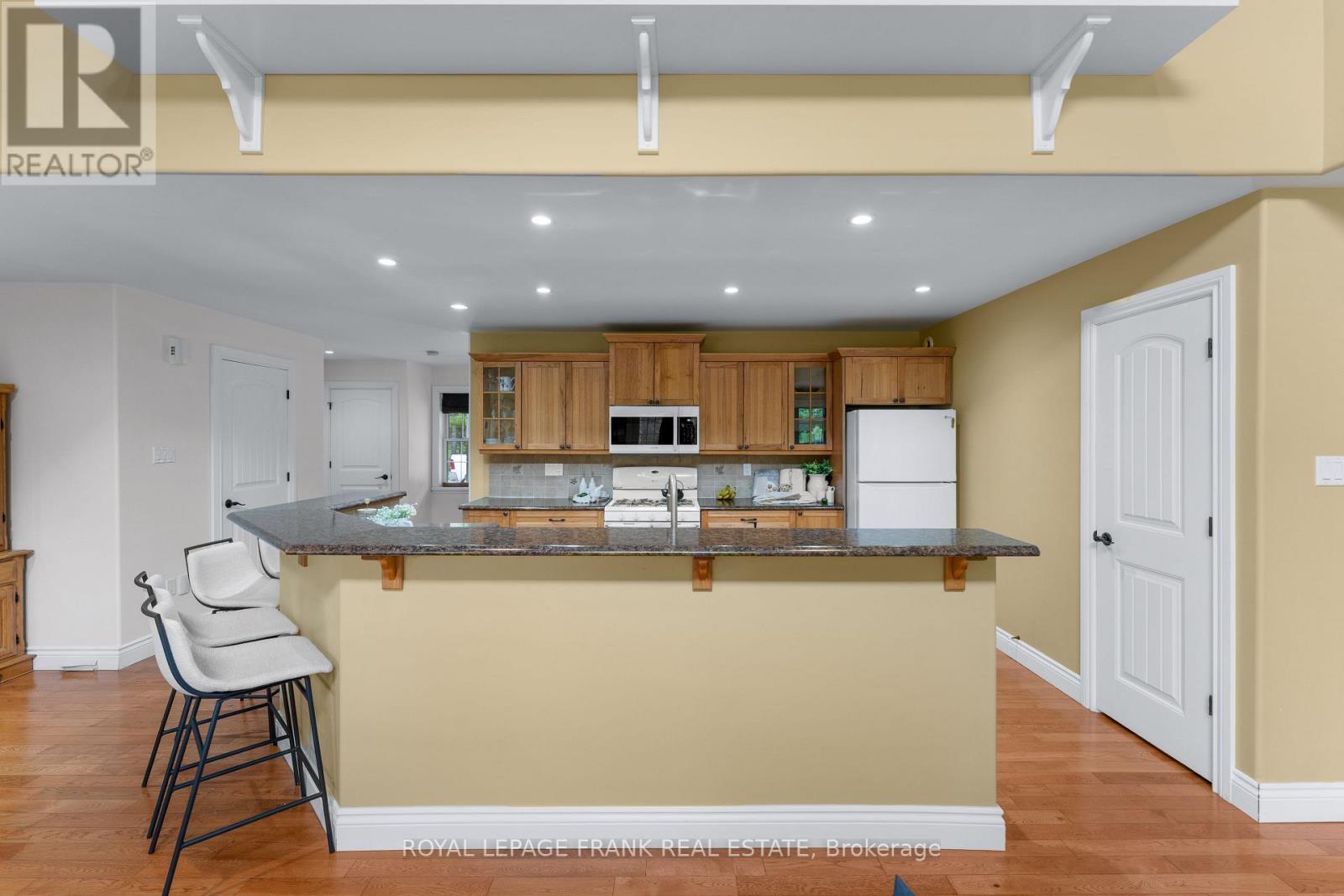 382 LAKEHURST CIRCLE ROAD - 7