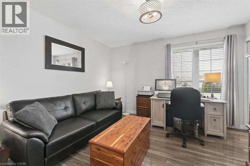 17 GREENFIELD Place, New Hamburg, Ontario, N3A2G6 — Photo 24