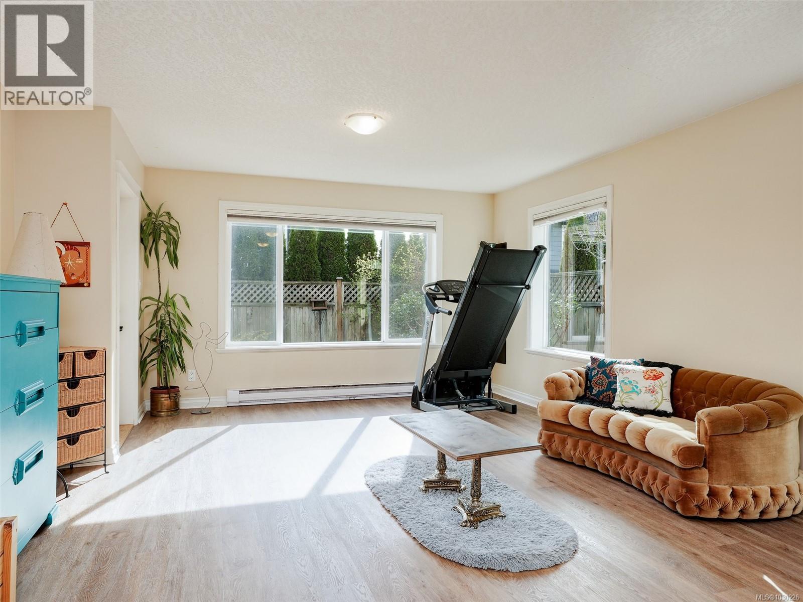 6559 Arranwood Dr - 21