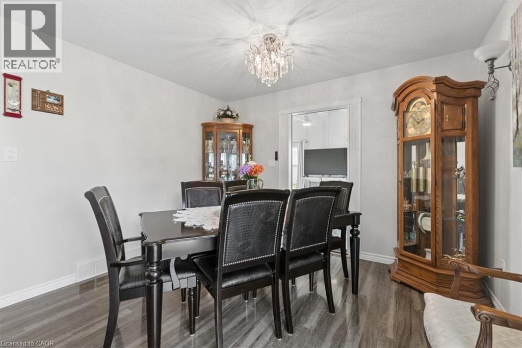 17 GREENFIELD Place, New Hamburg, Ontario, N3A2G6 — Photo 12