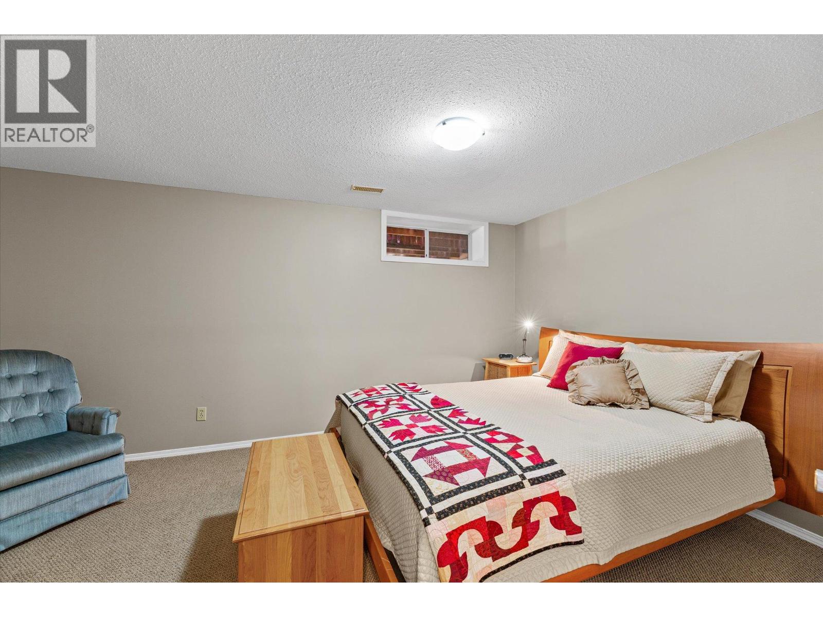 1460 Oakridge Road, Kelowna