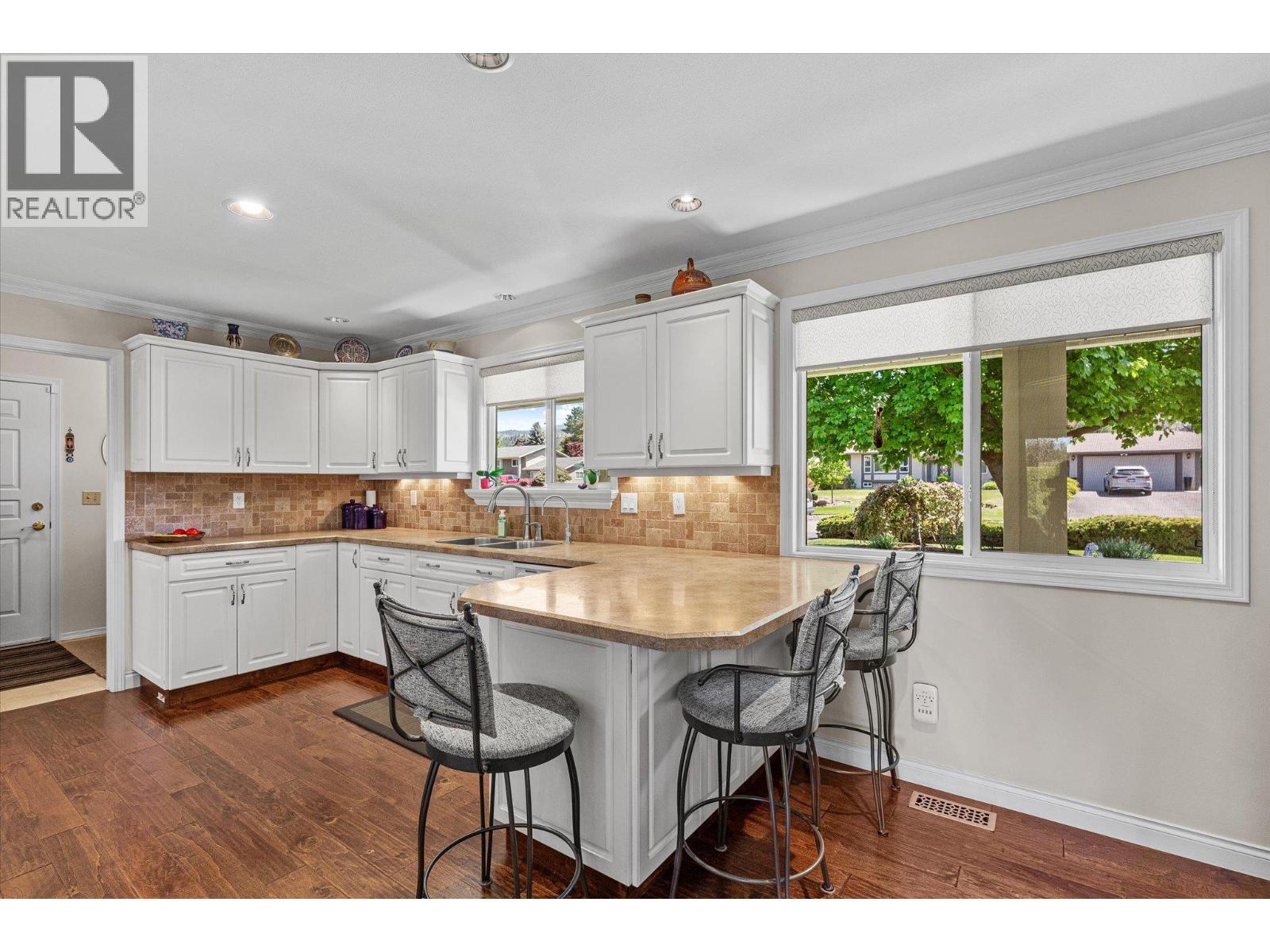 1460 Oakridge Road, Kelowna