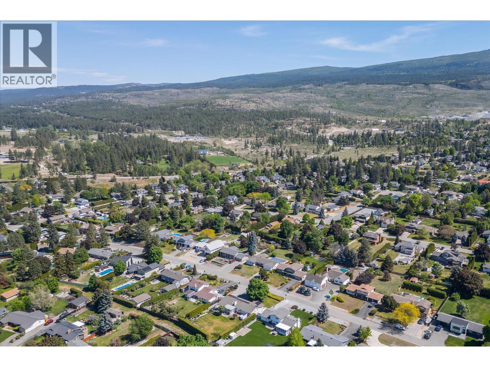 1460 Oakridge Road, Kelowna