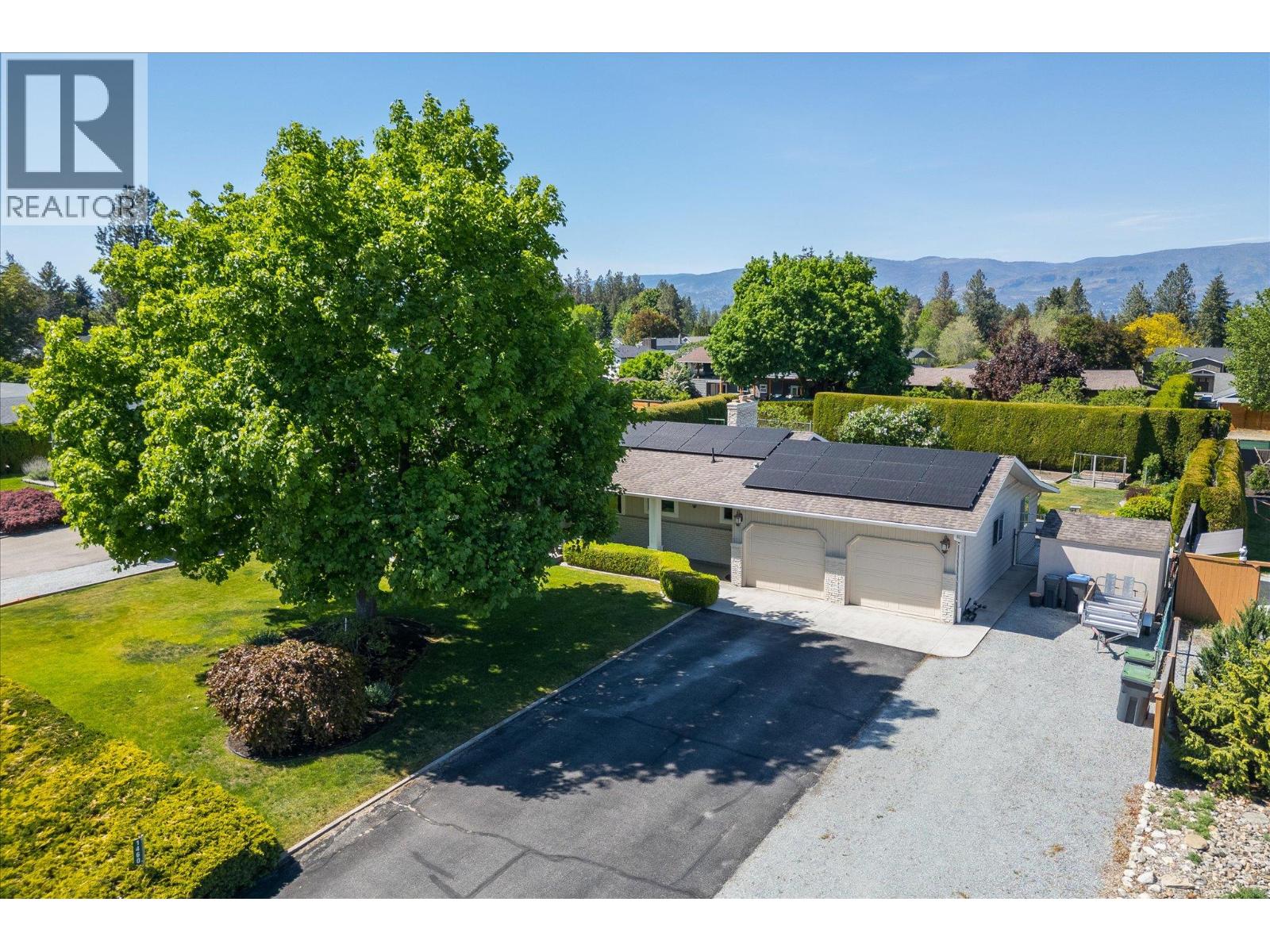 1460 Oakridge Road, Kelowna