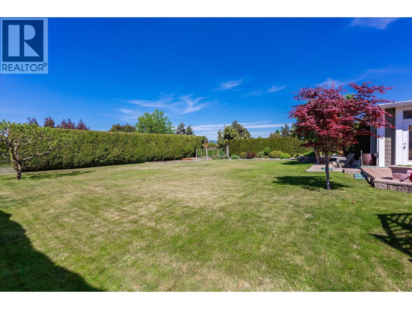 1460 Oakridge Road, Kelowna