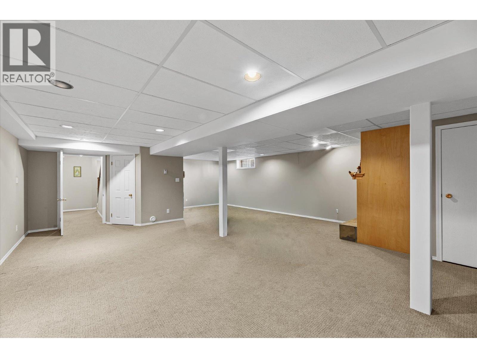 1460 Oakridge Road, Kelowna