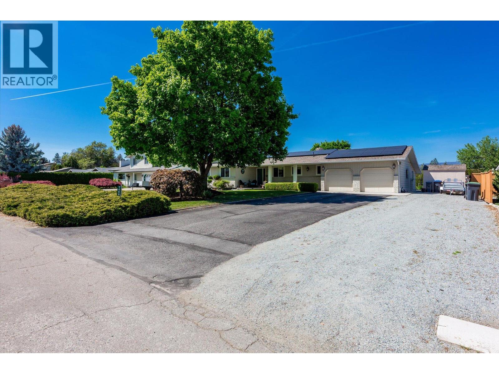 1460 Oakridge Road, Kelowna