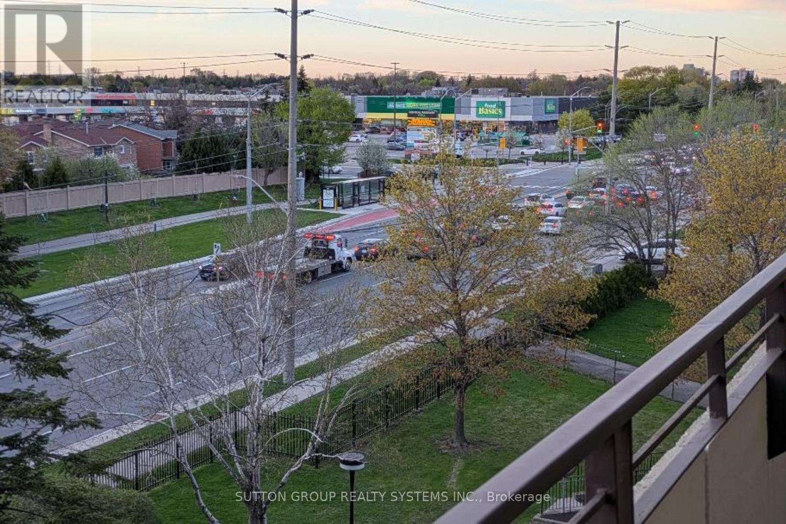 #504 1300 MISSISSAUGA VALLEY BOULEVARD - 17