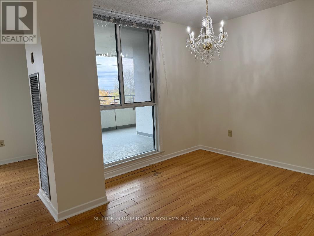 #504 1300 MISSISSAUGA VALLEY BOULEVARD - 11