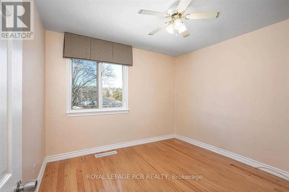 254 SIMCOE ROAD - 14