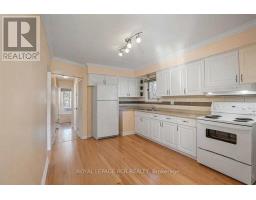 254 Simcoe Road, Bradford West Gwillimbury, ON L3Z1Y9 Photo 9
