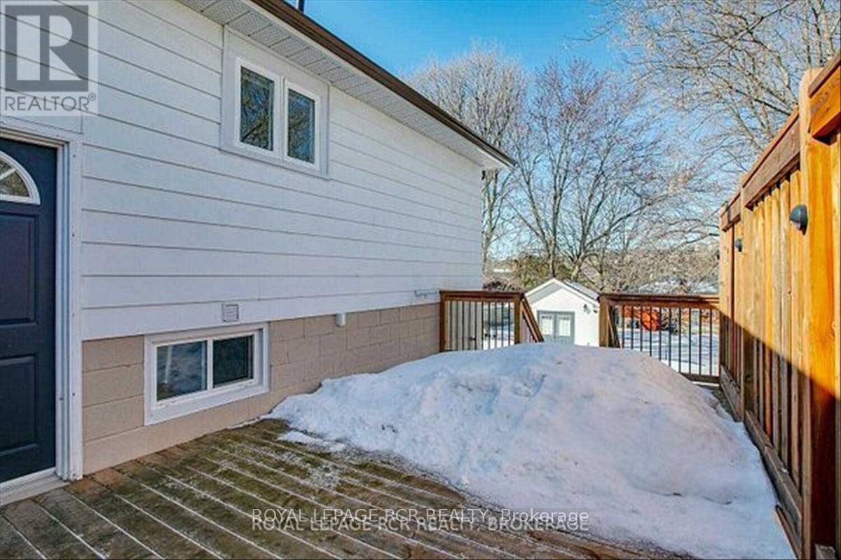 254 SIMCOE ROAD - 15