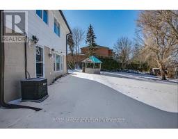 254 Simcoe Road, Bradford West Gwillimbury, ON L3Z1Y9 Photo 16