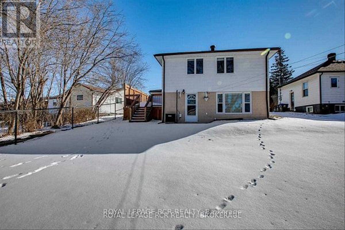 254 SIMCOE ROAD - 18