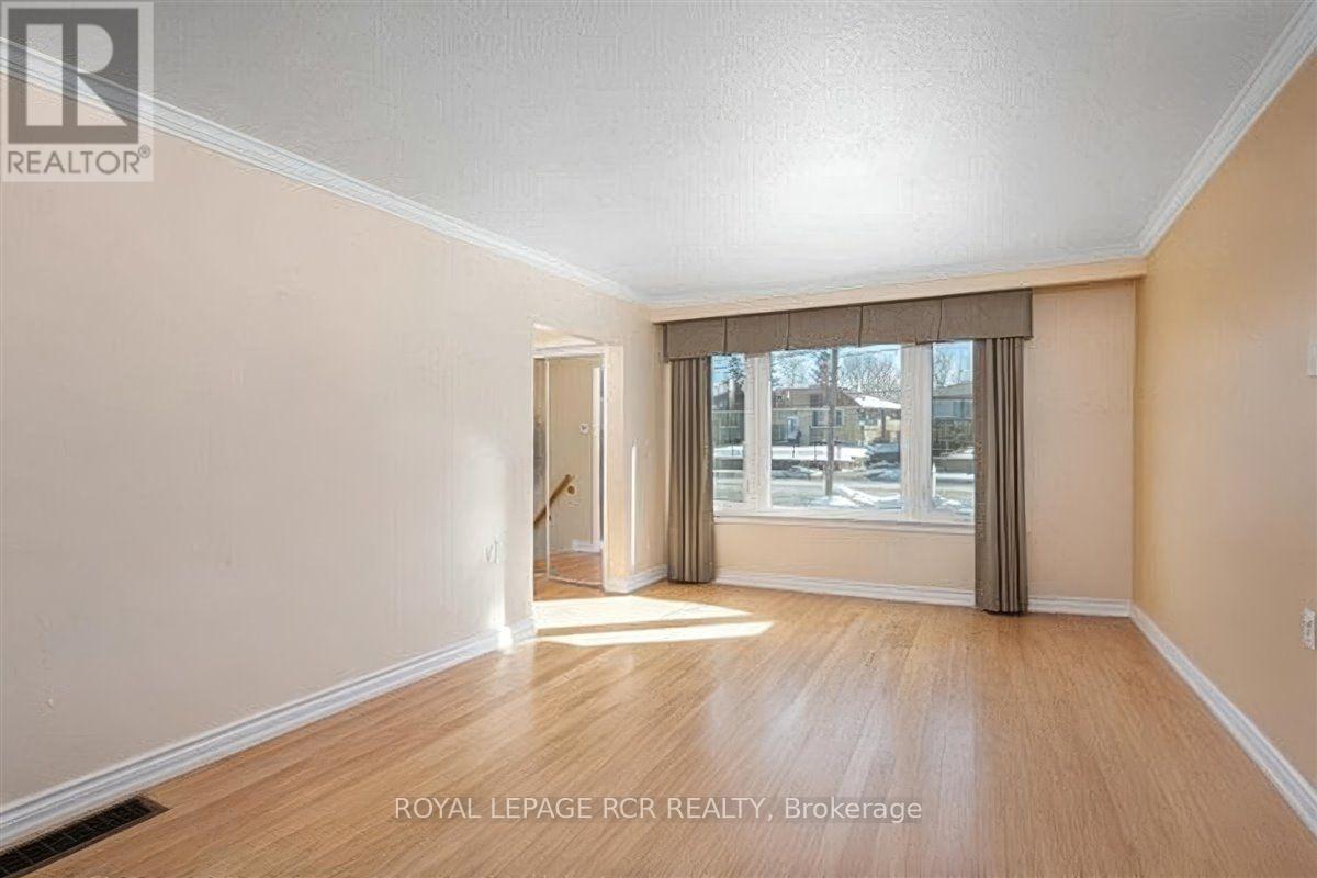 254 SIMCOE ROAD - 5