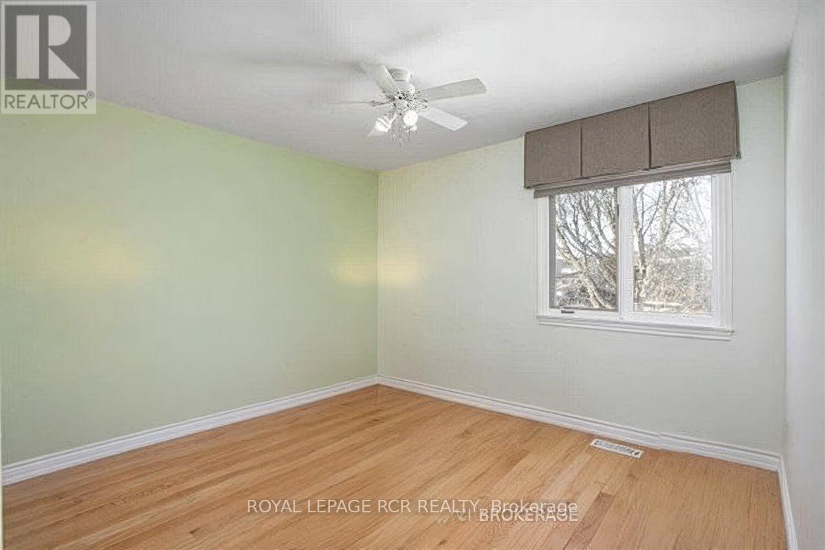 254 SIMCOE ROAD - 12