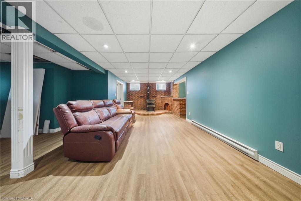 1025 ABERDEEN Street - 24