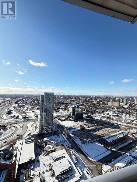 Listing photo of 3908 - 125 VILLAGE GREEN SQUARE