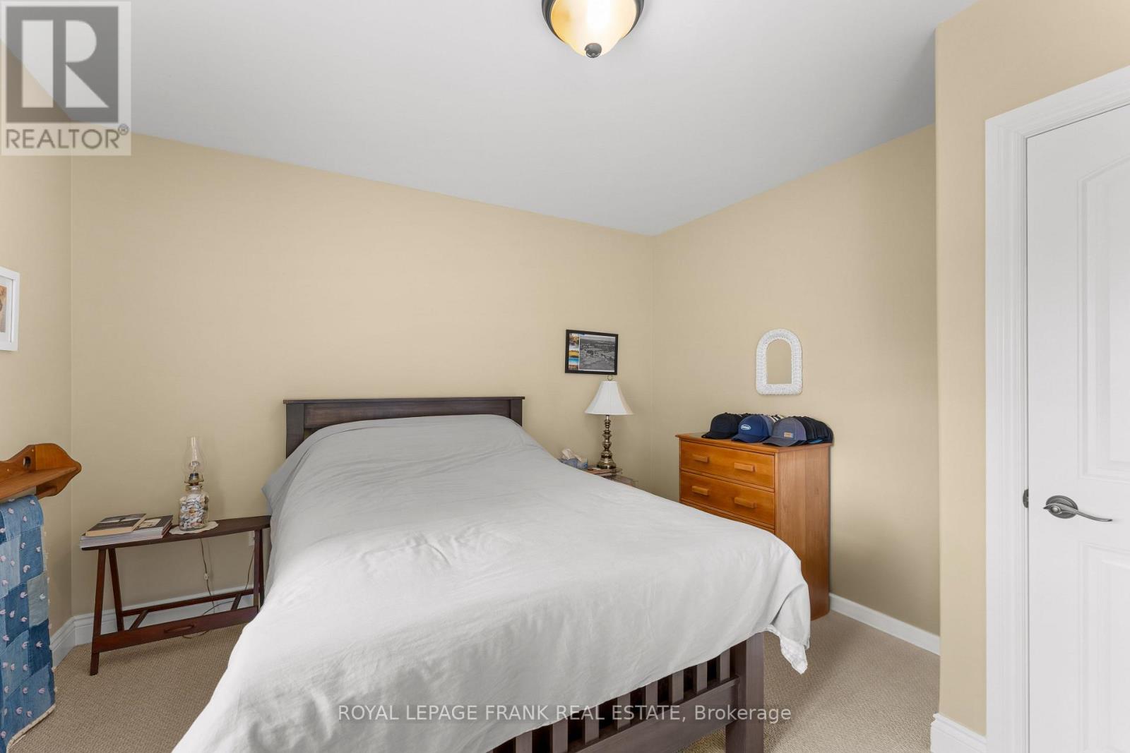 382 LAKEHURST CIRCLE ROAD - 33
