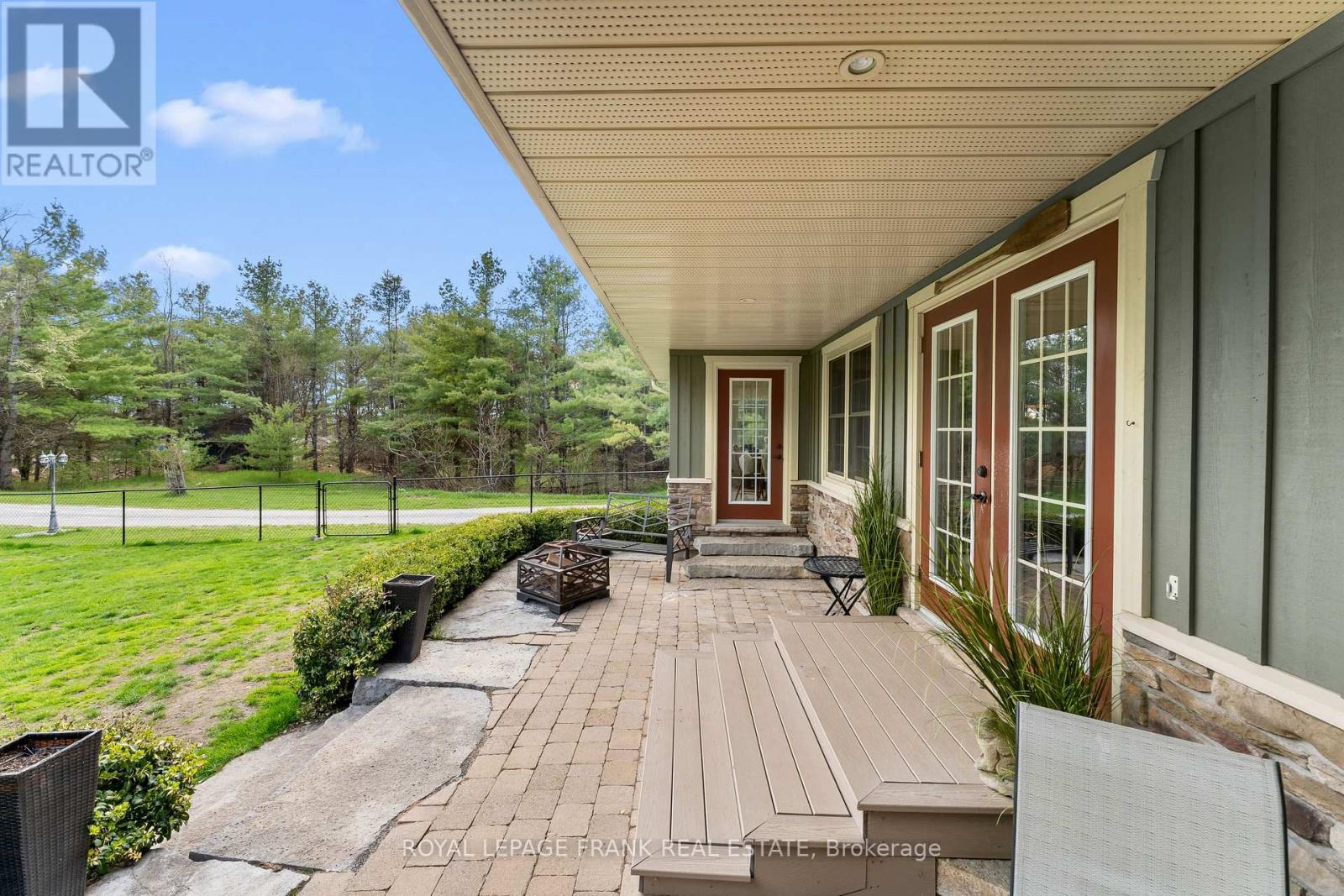 382 LAKEHURST CIRCLE ROAD - 39