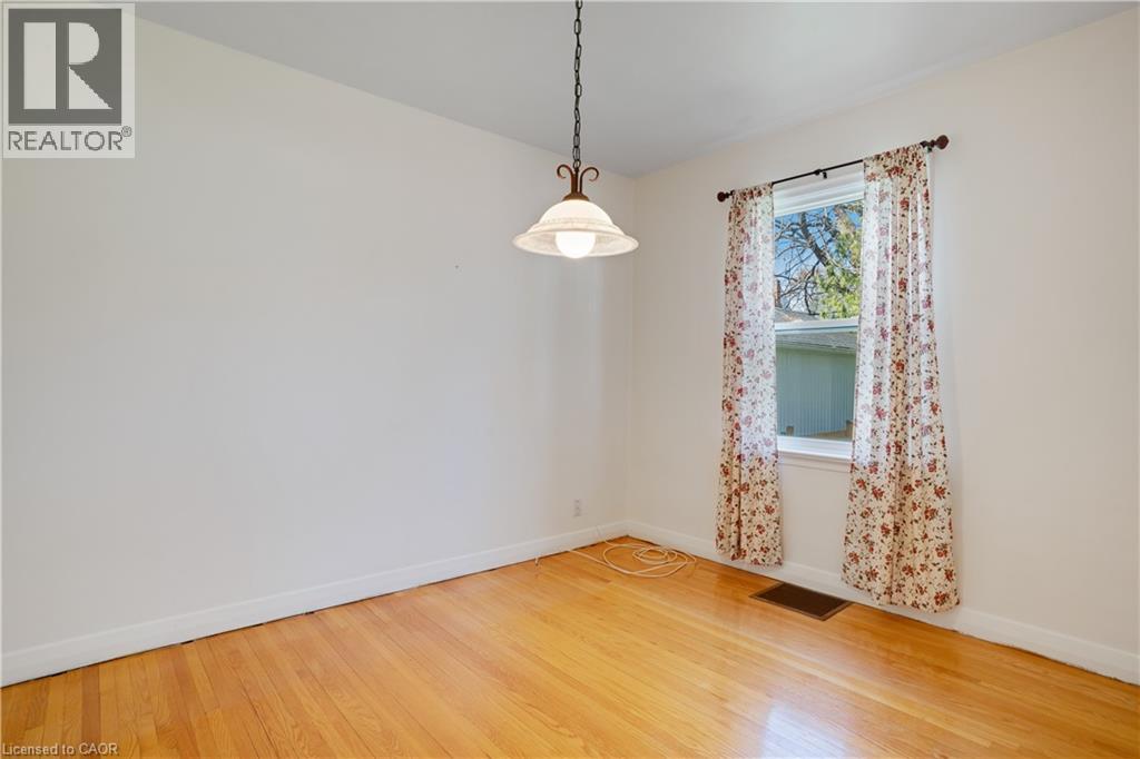 70 ROXBOROUGH Avenue, Kitchener, Ontario, N2M1P7 — Photo 31