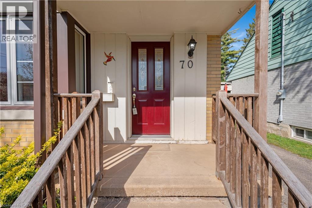 70 ROXBOROUGH Avenue, Kitchener, Ontario, N2M1P7 — Photo 10