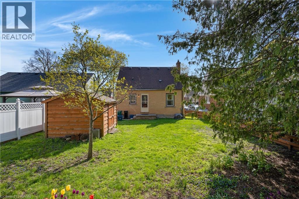 70 ROXBOROUGH Avenue, Kitchener, Ontario, N2M1P7 — Photo 5