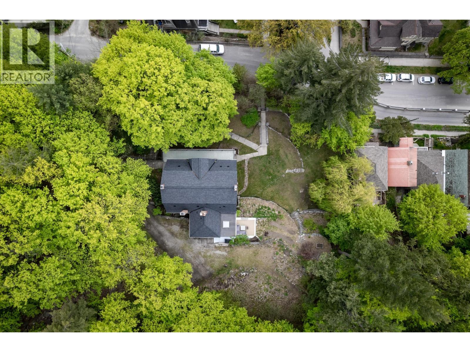 519 Cedar Street - 6