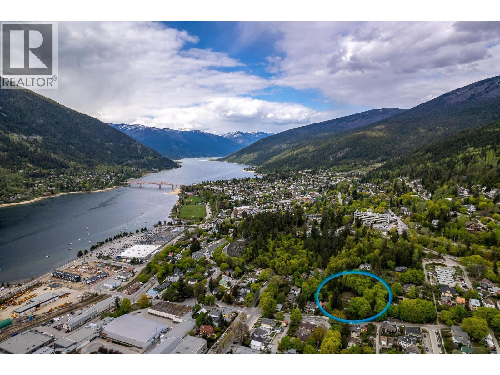 519 Cedar Street - 80