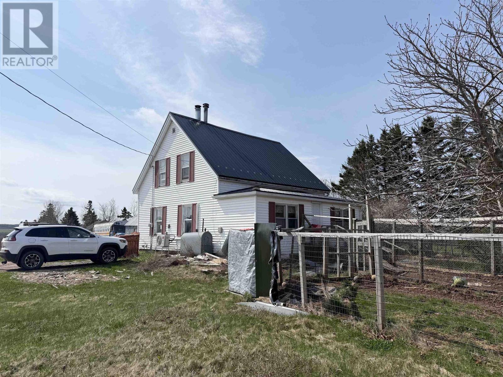 574 Burntcoat Road - 1