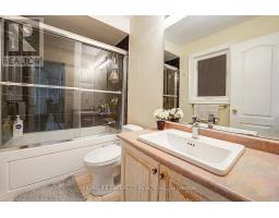 11 Rangeland Road, Brampton, ON L6R1L4 Photo 26