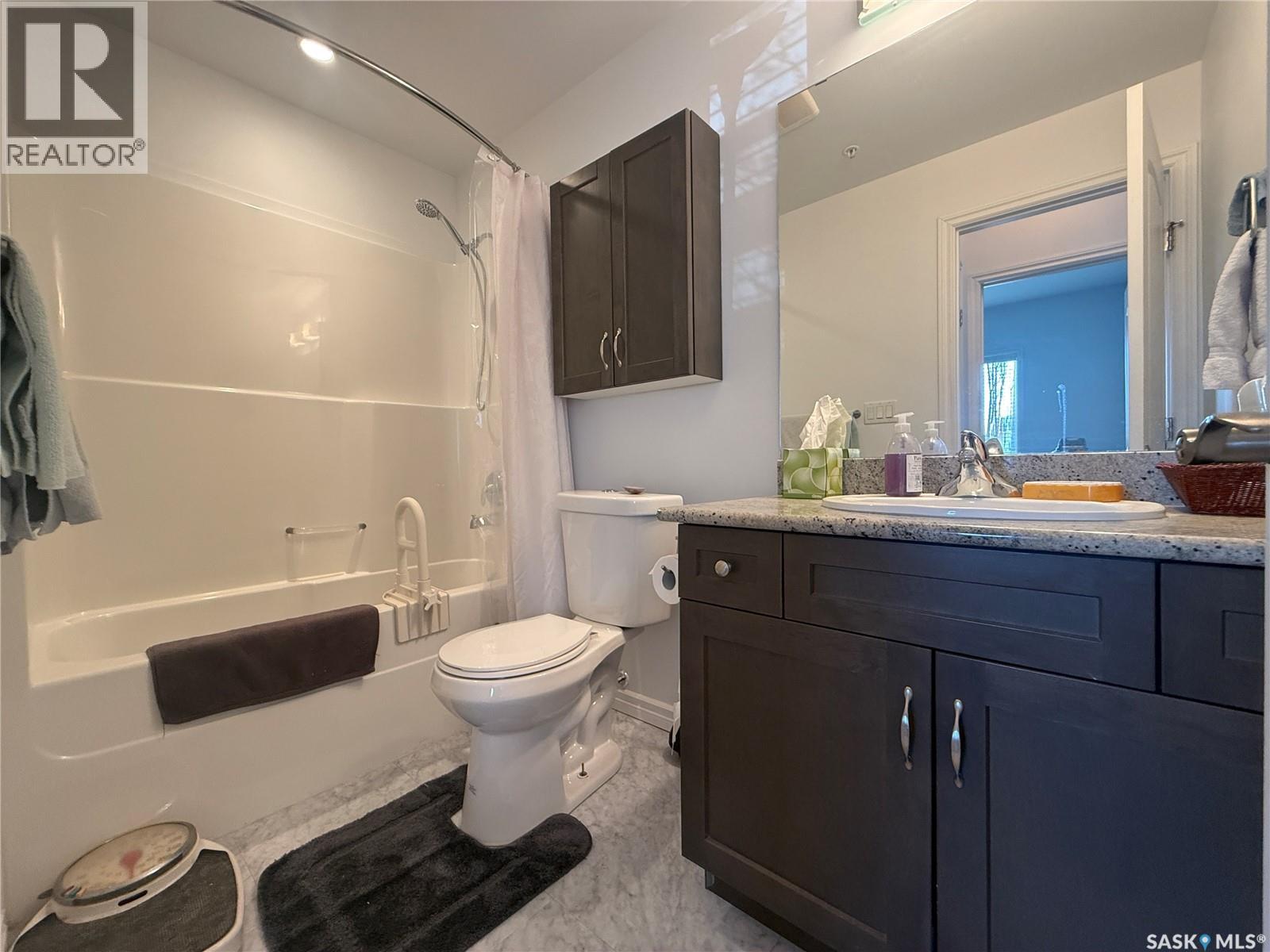 #128 2710 Main STREET - 22