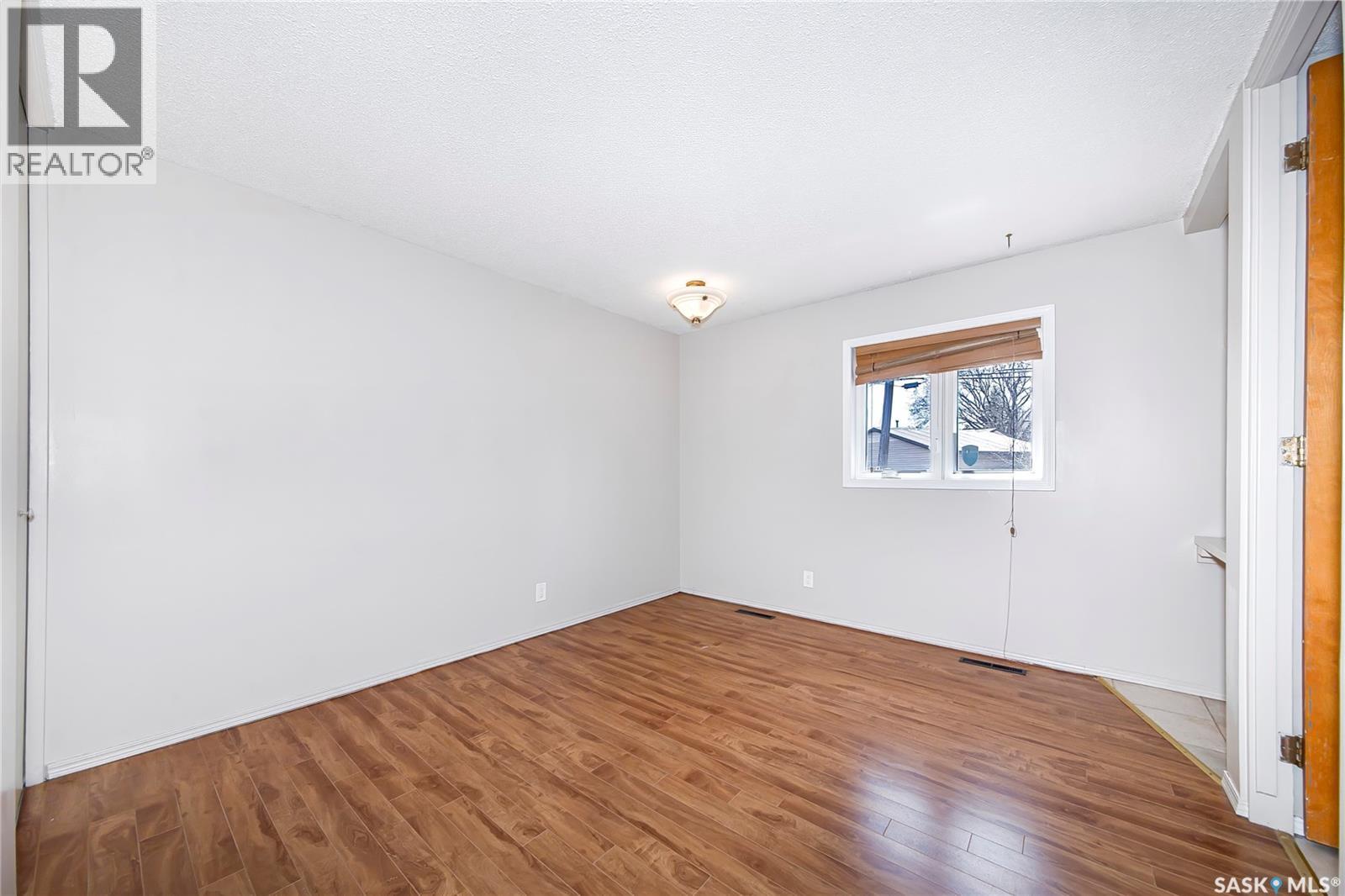 3024 14th STREET E - 20
