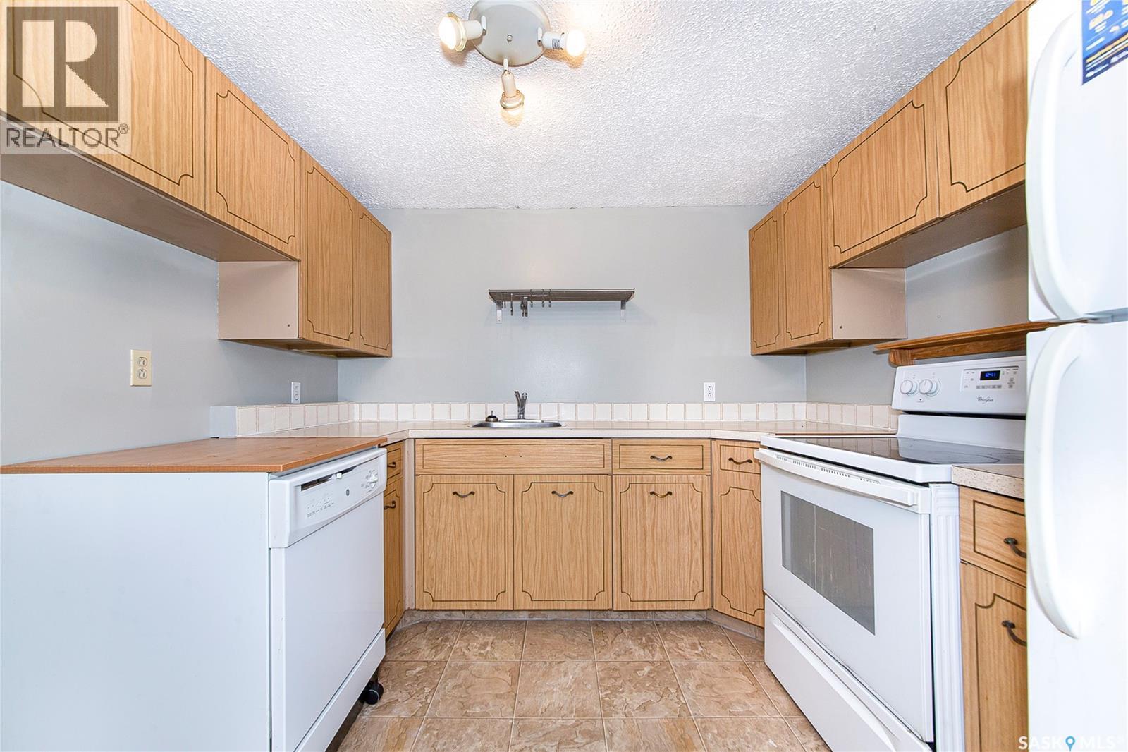 3024 14th STREET E - 29