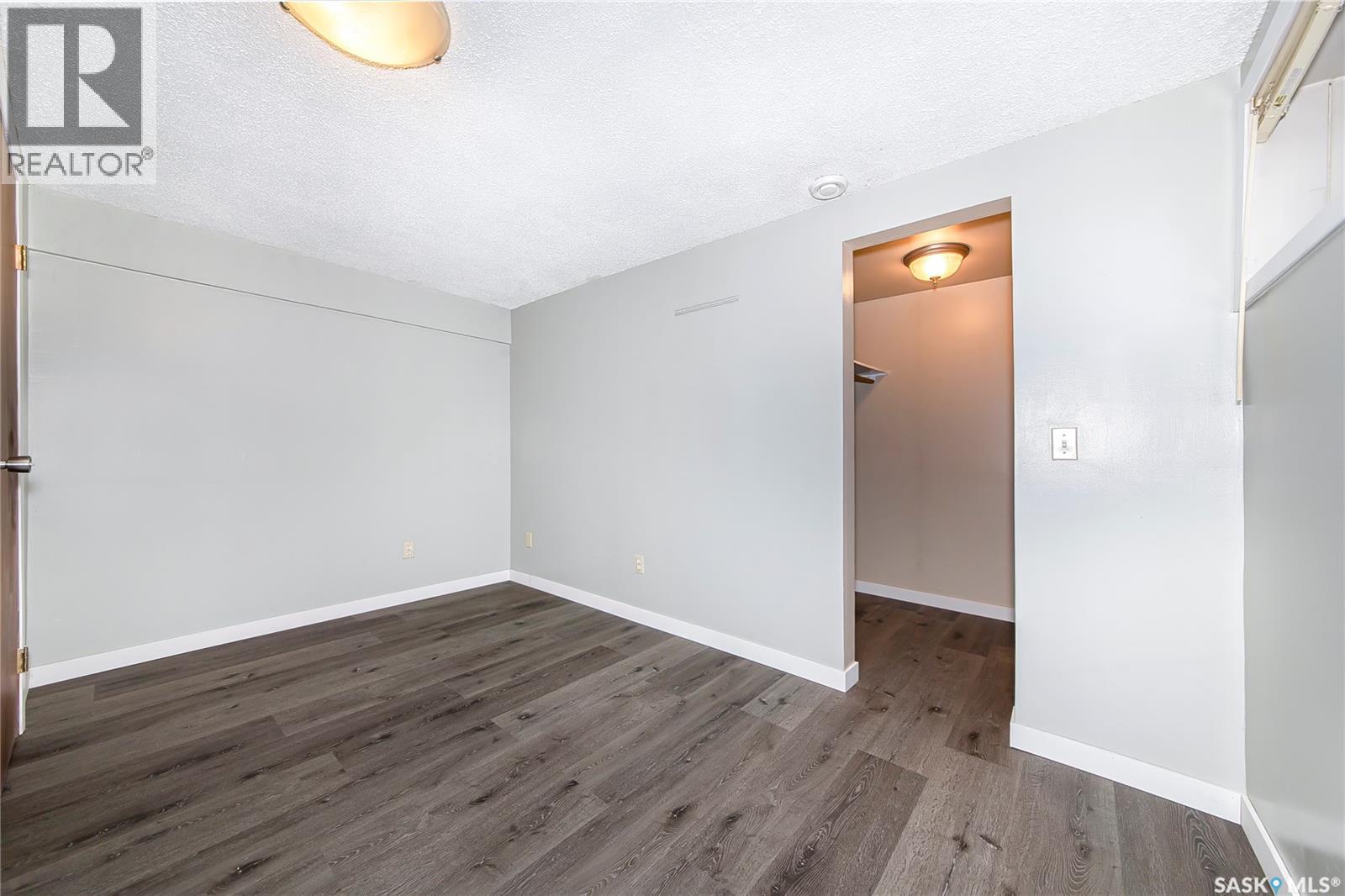 3024 14th STREET E - 35